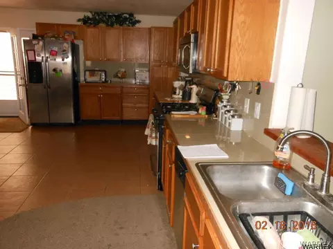 3284 N Apache St, Kingman, AZ 86401 photo 4