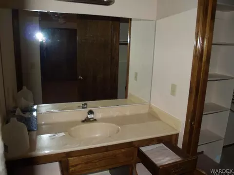 7922 E Saddleback Dr, Kingman, AZ 86401 photo 17