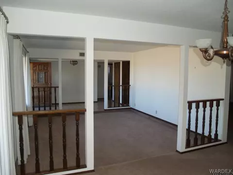 7922 E Saddleback Dr, Kingman, AZ 86401 photo 6