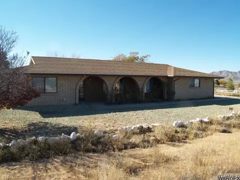7922 E Saddleback Dr, Kingman, AZ 86401 photo 1