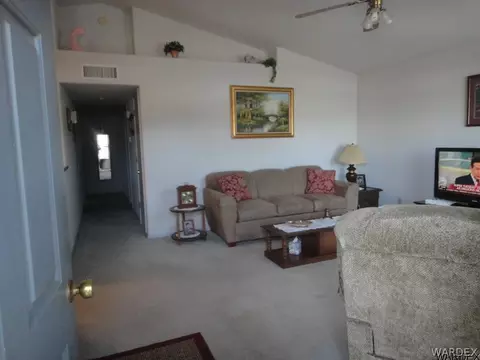 2260 E Mcvicar Ave, Kingman, AZ 86409 photo 9