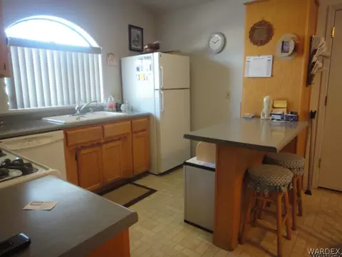 2260 E Mcvicar Ave, Kingman, AZ 86409 photo 10