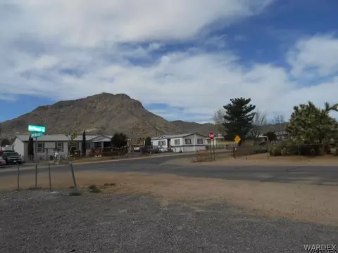 910 John Norman, Kingman, AZ 86409 photo 11