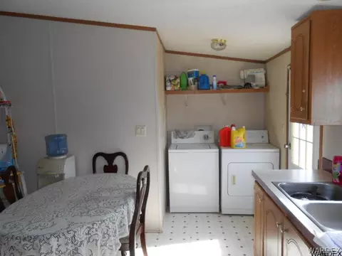 910 John Norman, Kingman, AZ 86409 photo 4