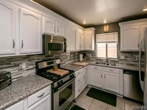 3968 E Nicole Ave, Kingman, AZ 86409 photo 6