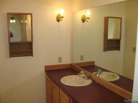 2225 E Valley View Rd, Kingman, AZ 86409 photo 12