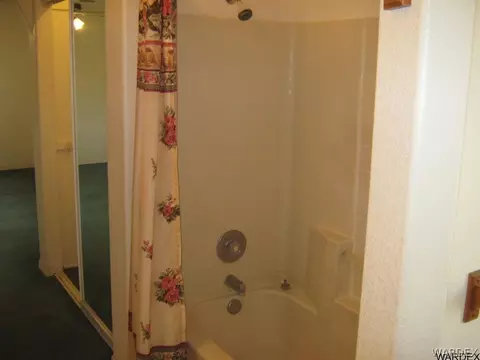 2225 E Valley View Rd, Kingman, AZ 86409 photo 13