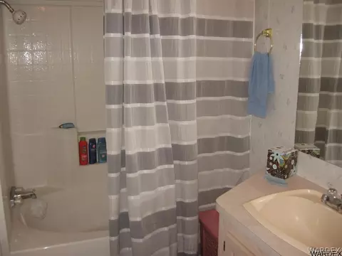 5399 E Coconino Dr, Topock, AZ 86436 photo 15