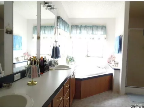 3227 E Devlin Ave, Kingman, AZ 86409 photo 11