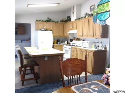 3227 E Devlin Ave, Kingman, AZ 86409 photo 9
