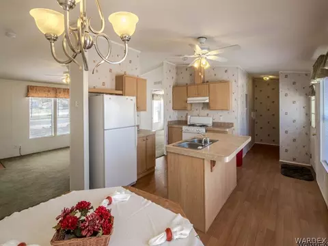 1595 E Devlin Ave, Kingman, AZ 86409 photo 6