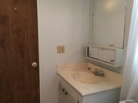 2995 E Snavely Ave, Kingman, AZ 86409 photo 9