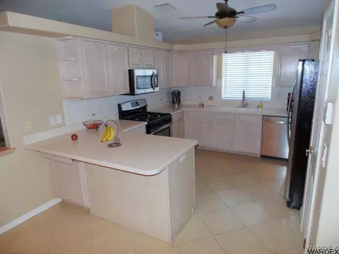 3769 E Packard Ave, Kingman, AZ 86409 photo 2