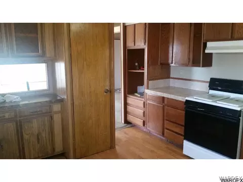 1204 Riverview Ln, Needles, CA 92363 photo 2