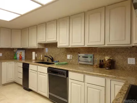 3734 Westcliff Ave, Laughlin, NV 89029 photo 11
