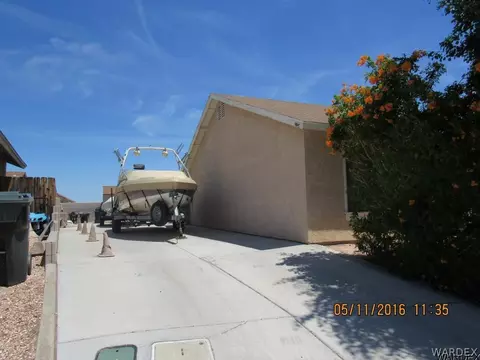 1360 Santa Fe Cir, Needles, CA 92363 photo 2