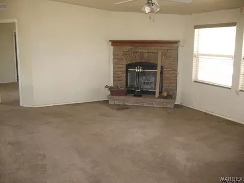 3036 E Ames Ave, Kingman, AZ 86409 photo 8