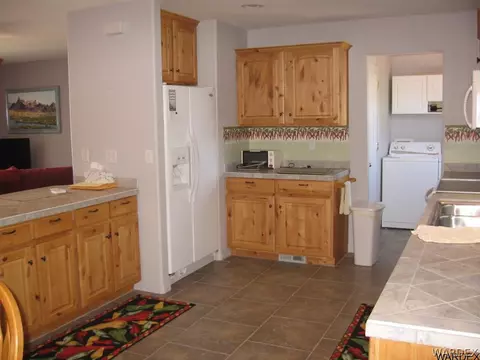 4657 E Monarch Dr, Topock, AZ 86436 photo 6