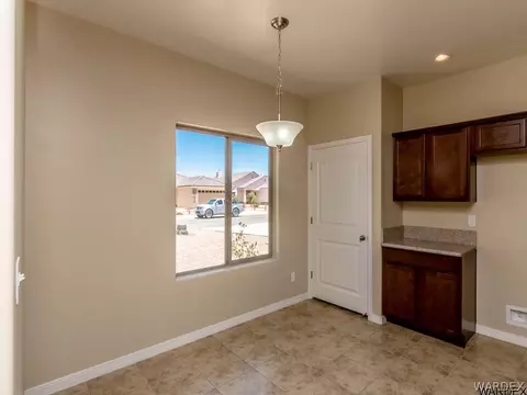 3958 E Mcvicar Ave, Kingman, AZ 86409 photo 18