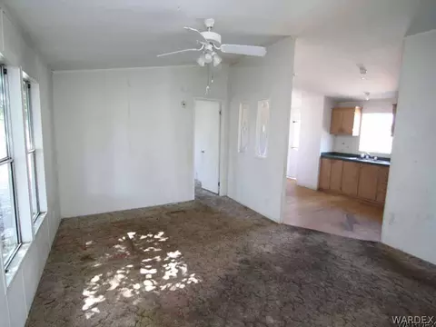 2860 E Ames Ave, Kingman, AZ 86409 photo 5