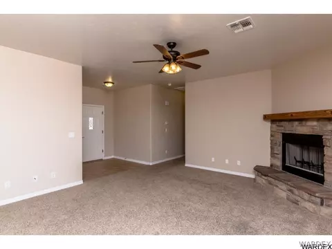 3983 E Mcvicar Ave, Kingman, AZ 86409 photo 5