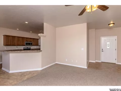 3983 E Mcvicar Ave, Kingman, AZ 86409 photo 4