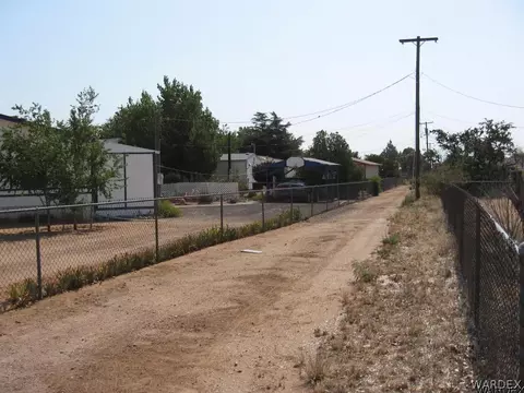 2070 E Lass Ave, Kingman, AZ 86409 photo 6