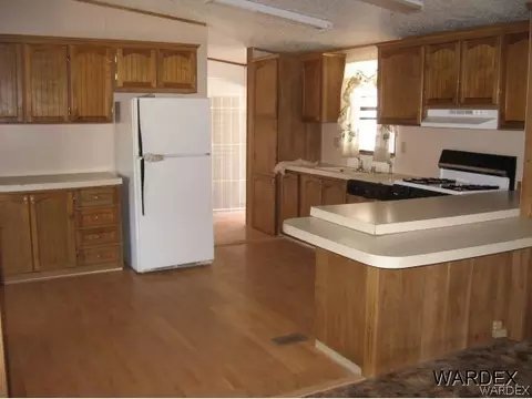 4748 E Bayside Dr, Topock, AZ 86436 photo 6
