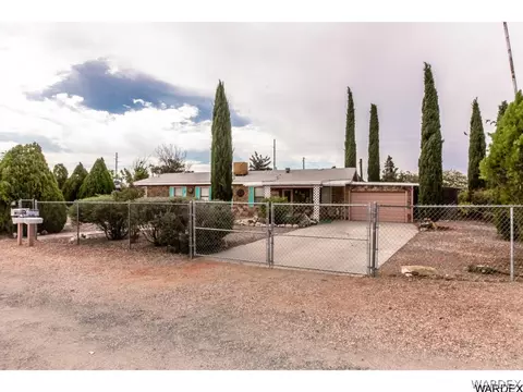 2250 E Devlin Ave, Kingman, AZ 86409 photo 3