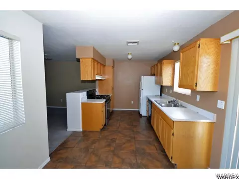 1400 E Ruby Ct, Fort Mohave, AZ 86426 photo 8