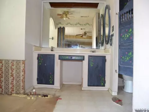 1645 E Glen Pl, Kingman, AZ 86409 photo 13
