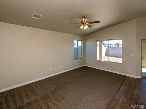 3935 E Suffock Ave, Kingman, AZ 86409 photo 3