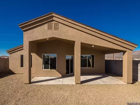 3935 E Suffock Ave, Kingman, AZ 86409 photo 2