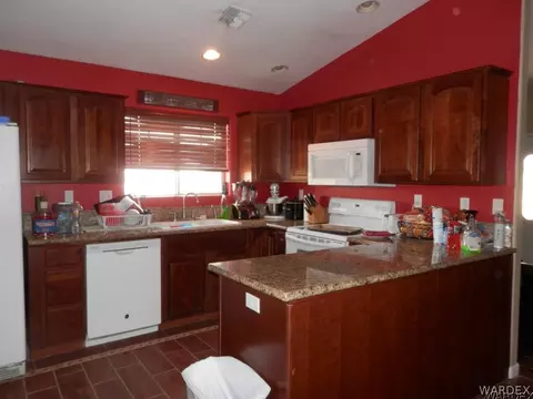 3048 Mallory Loop, Kingman, AZ 86401 photo 4