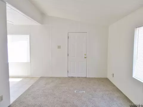 2615 E Ames Ave, Kingman, AZ 86409 photo 3