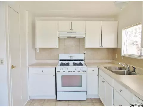 2615 E Ames Ave, Kingman, AZ 86409 photo 6