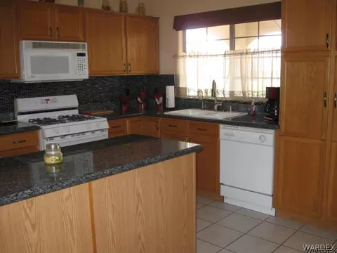 3924 E Lass Ave, Kingman, AZ 86409 photo 9