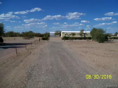 42842 Stardust Ln, Bouse, AZ 85325 photo 11