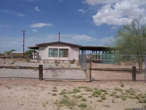 27647 Broadway, Bouse, AZ 85325 photo 2