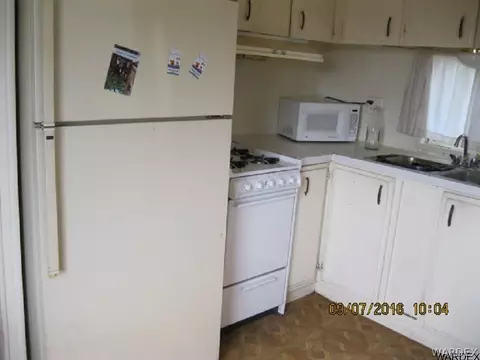 3588 E Warbler Ln, Kingman, AZ 86409 photo 5