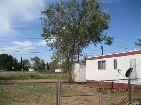 3588 E Warbler Ln, Kingman, AZ 86409 photo 2