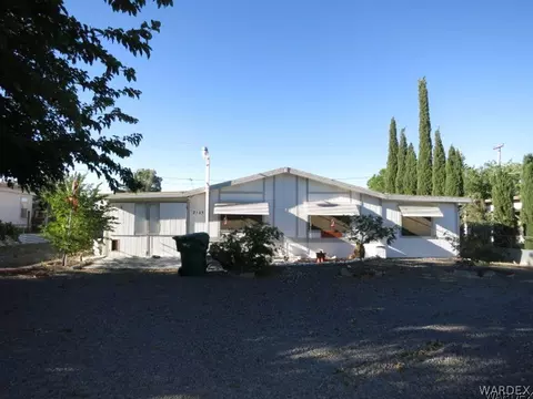 2145 E Snavely Ave, Kingman, AZ 86409 photo 2