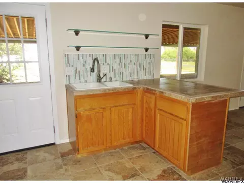 2575 E Devlin Ave, Kingman, AZ 86409 photo 9