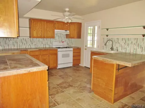 2575 E Devlin Ave, Kingman, AZ 86409 photo 8