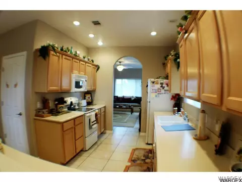 7281 E Stoneaxe Dr, Kingman, AZ 86401 photo 5