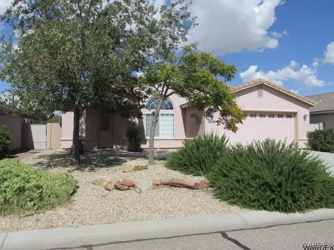 3925 E Ames Ave, Kingman, AZ 86409 photo 2