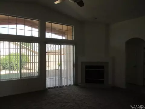 3925 E Ames Ave, Kingman, AZ 86409 photo 6