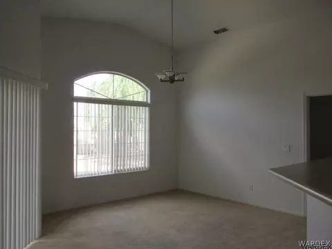 3941 E Ames Ave, Kingman, AZ 86409 photo 3