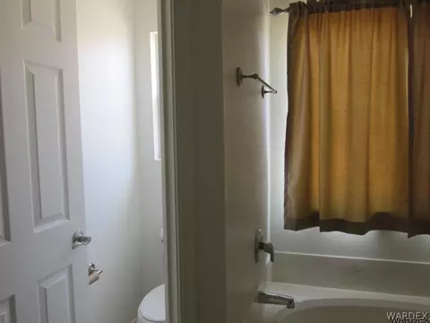 3941 E Ames Ave, Kingman, AZ 86409 photo 13
