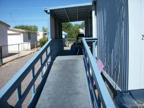 2735 E Packard Ave, Kingman, AZ 86409 photo 2